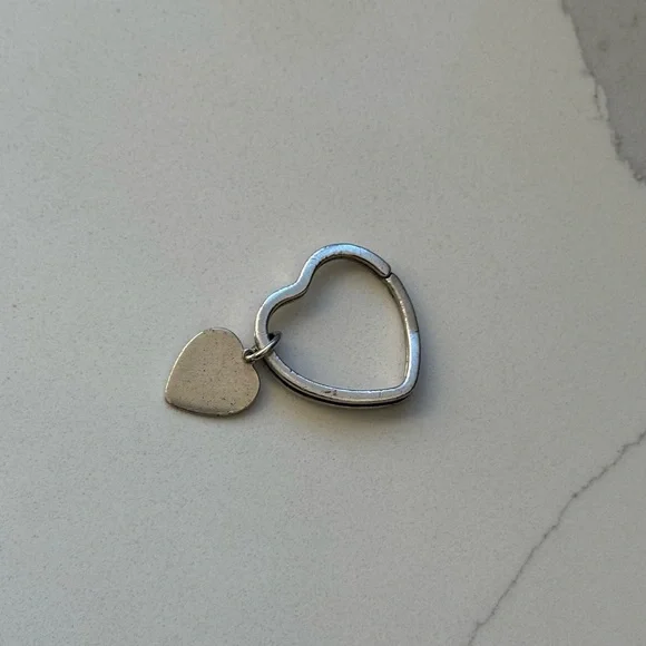 Tiffany & Co. Heart Keychain Sterling Silver 925 Large Size - Picture 4 of 10
